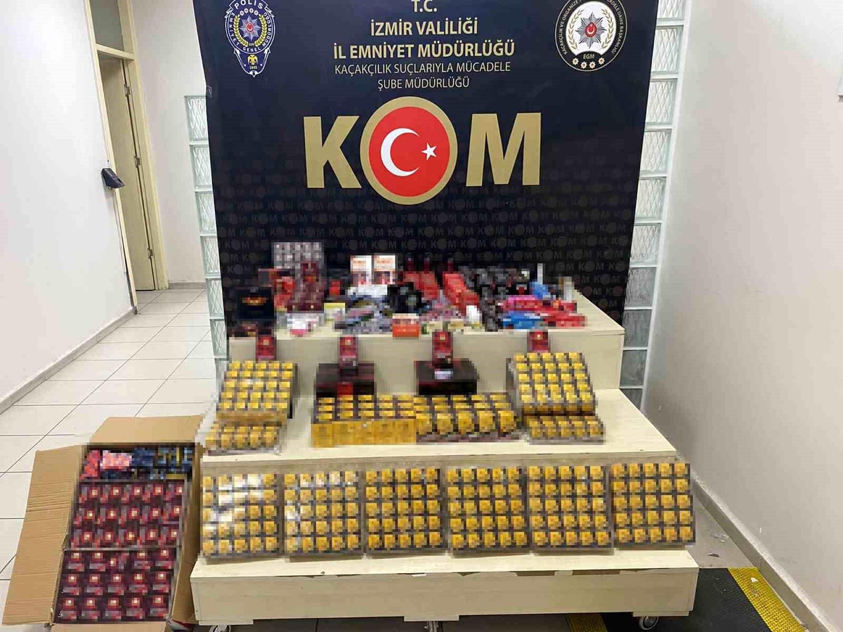 İzmir\'de yasadışı tıbbi ürün kaçakçılığı operasyonu: 25 gözaltı