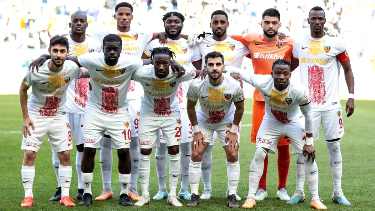 Kayserispor, iç sahada yenilmeyen ekipler arasında