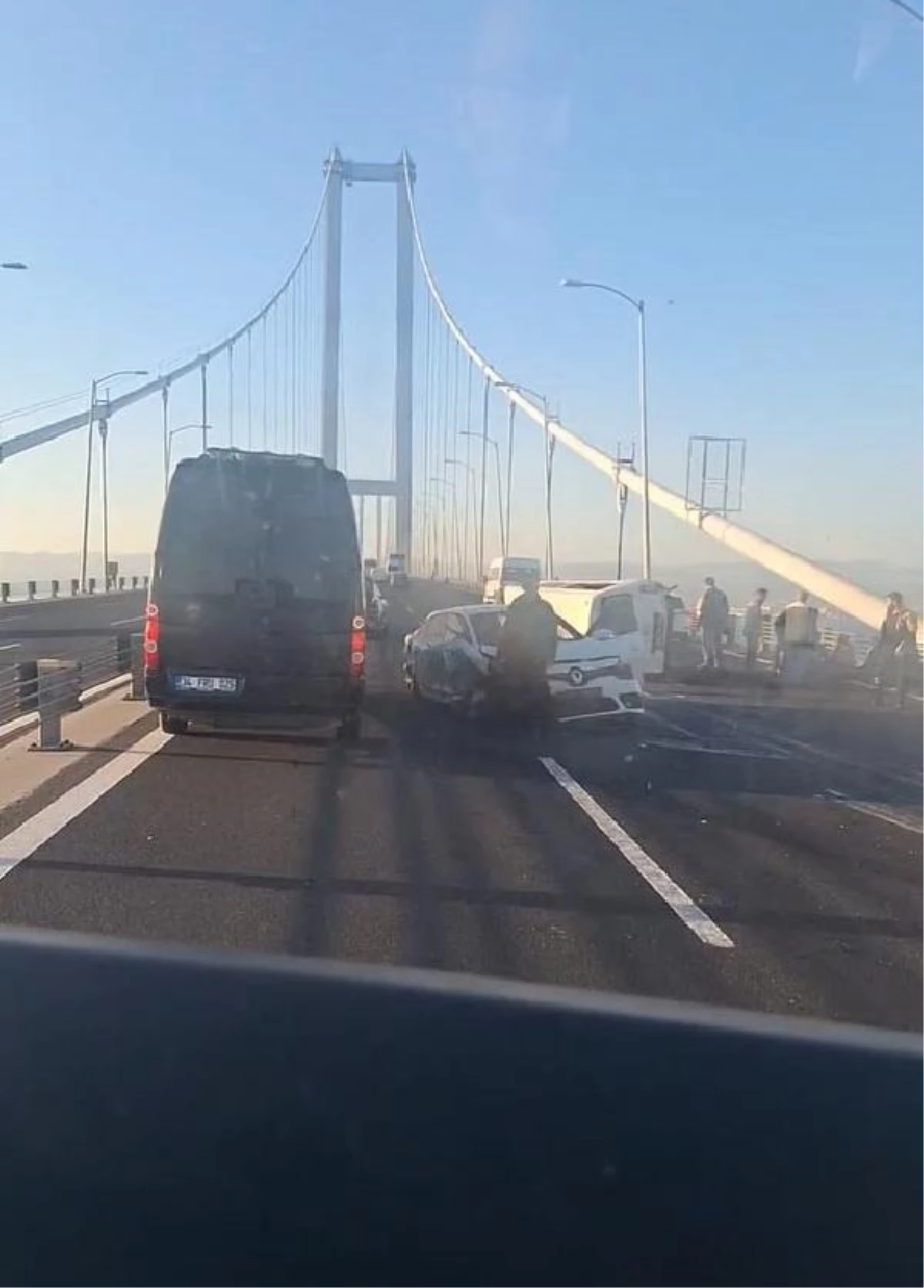 Osmangazi Köprüsü Girişinde Zincirleme Kaza: 8 Yaralı