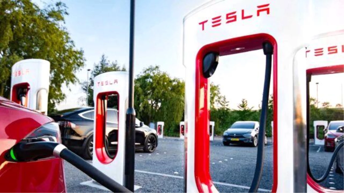 Tesla, İsrail\'de Supercharger İstasyonlarını Ücretsiz Yapıyor