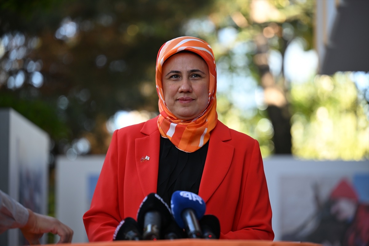 Türk Kızılay Başkanı Gazze\'ye yardım çağrısında bulundu