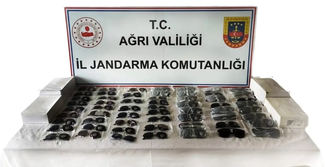 Ağrı\'da Kaçak Gözlük Operasyonu