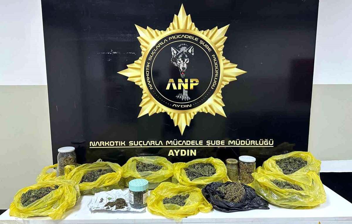 Aydın\'da Narkotik Operasyonu: 3 Şüpheli Yakalandı, 1 Kilogram Uyuşturucu Ele Geçirildi