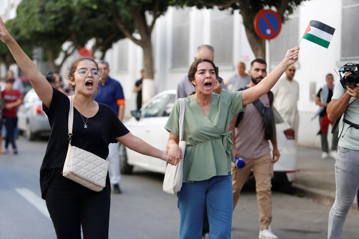 Cezayir\'de İsrail\'in Filistin saldırıları protesto edildi