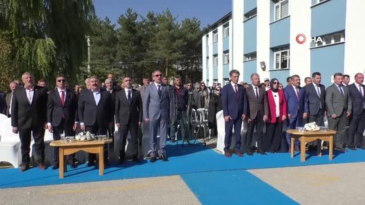 Erzurum\'da 1300 çiftçiye 652 ton buğday tohumu dağıtımı başladı
