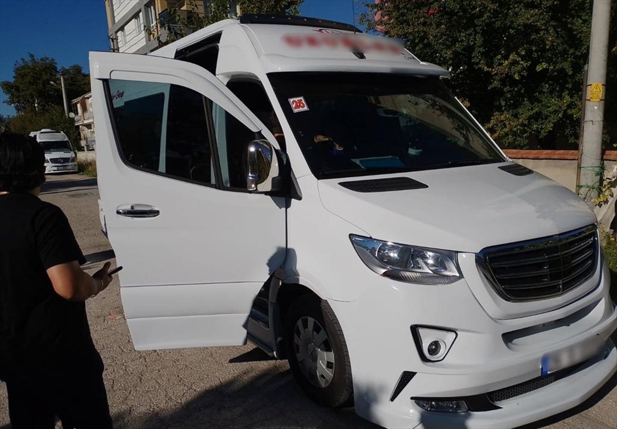 Eskişehir\'de Okul Çevrelerinde Denetim: 18 Yaşından Küçük Sürücüye Para Cezası