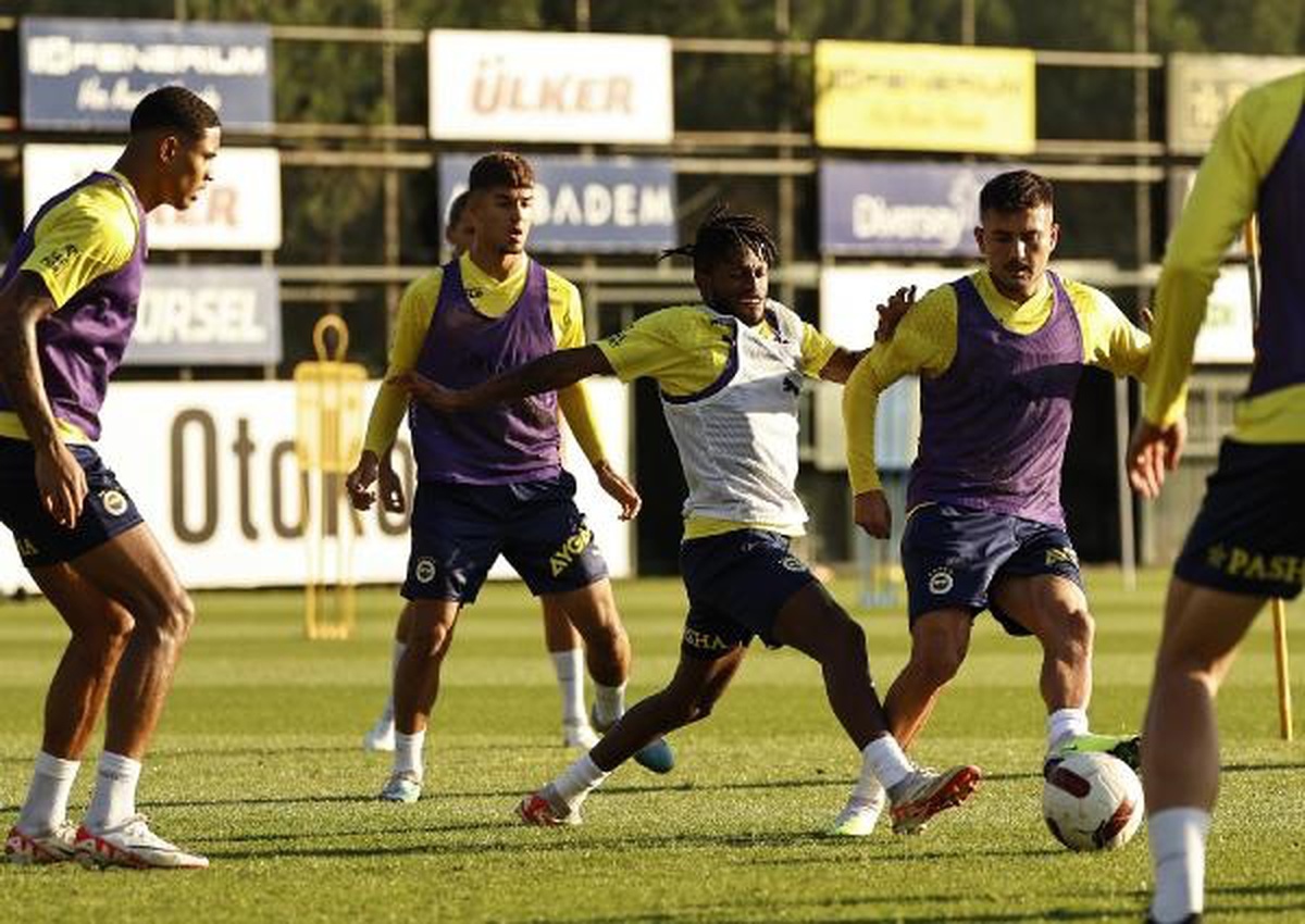 Fenerbahçe, Hatayspor maçı için hazırlıklarını sürdürüyor