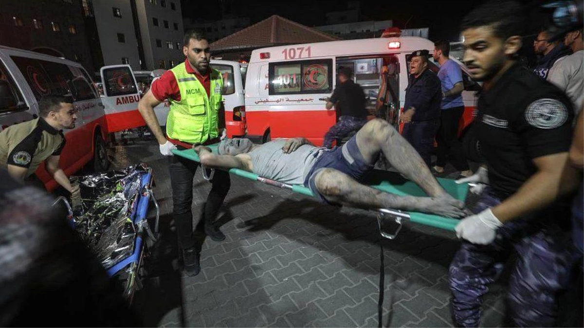 Gazze\'deki El Şifa Hastanesi Felakete Sürükleniyor
