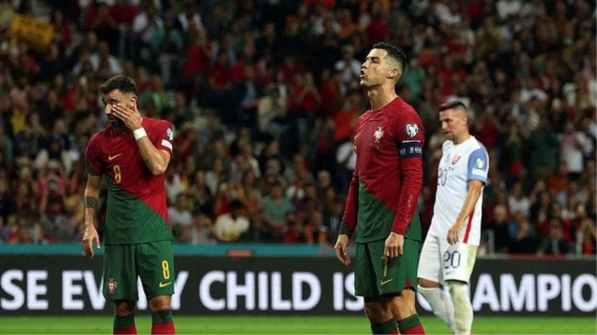 Penaltının başına geçen Ronaldo\'dan Müslümanları mest edecek hareket