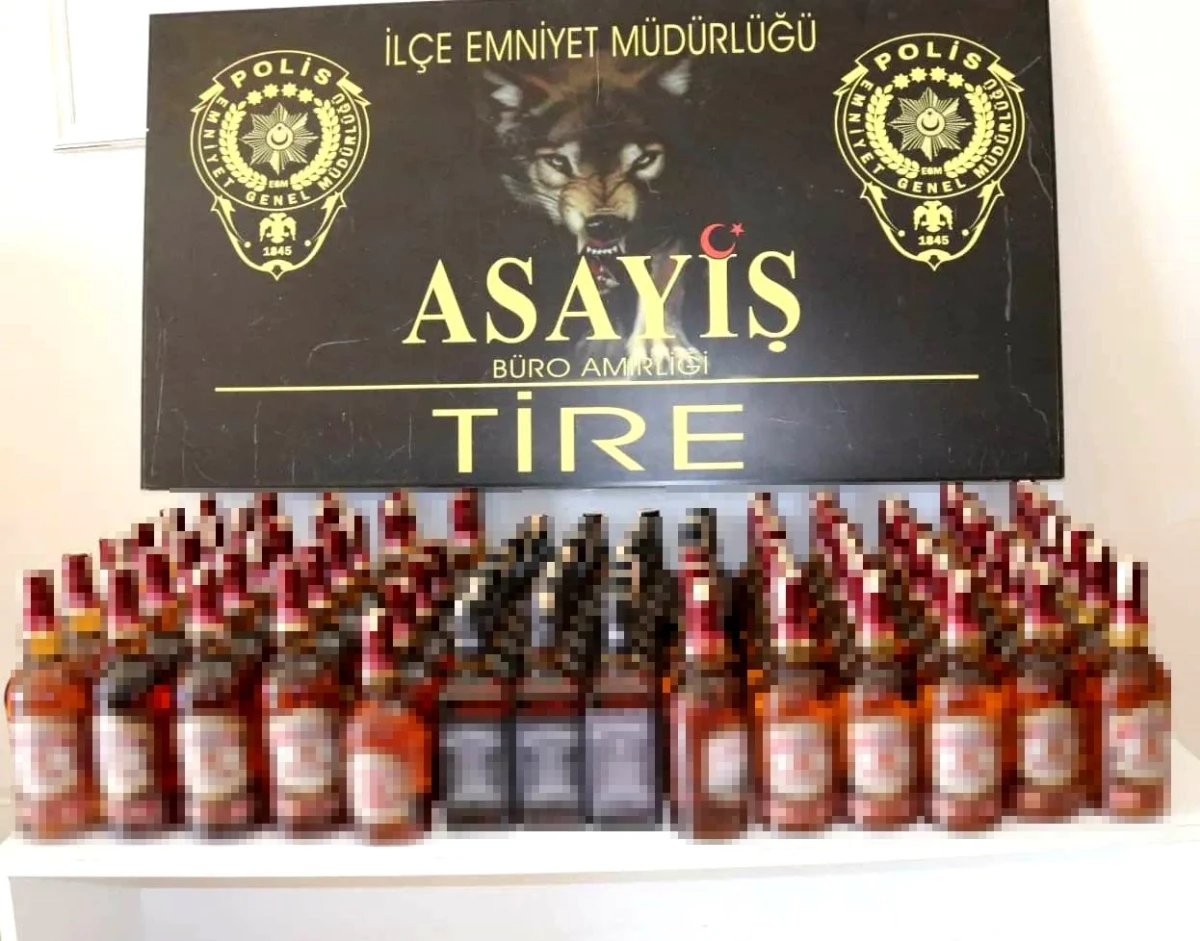 İzmir\'de Sahte Bandrollü Alkol Operasyonu: 101 Şişe Ele Geçirildi