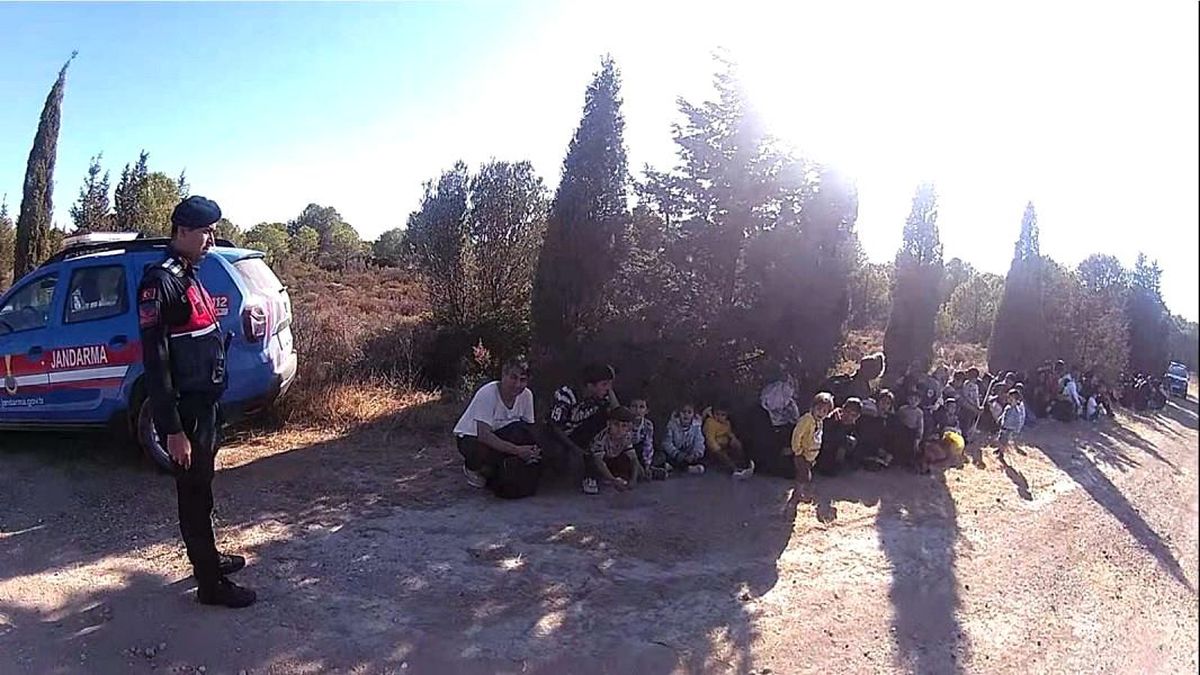 Balıkesir\'de 103 düzensiz göçmen yakalandı