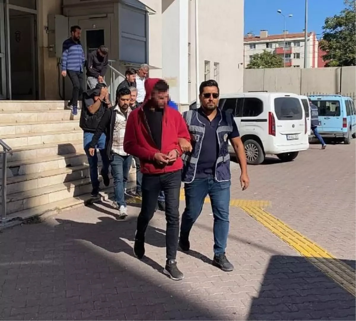 KAYSERİ'de Aranan 6 Şüpheli Yakalandı
