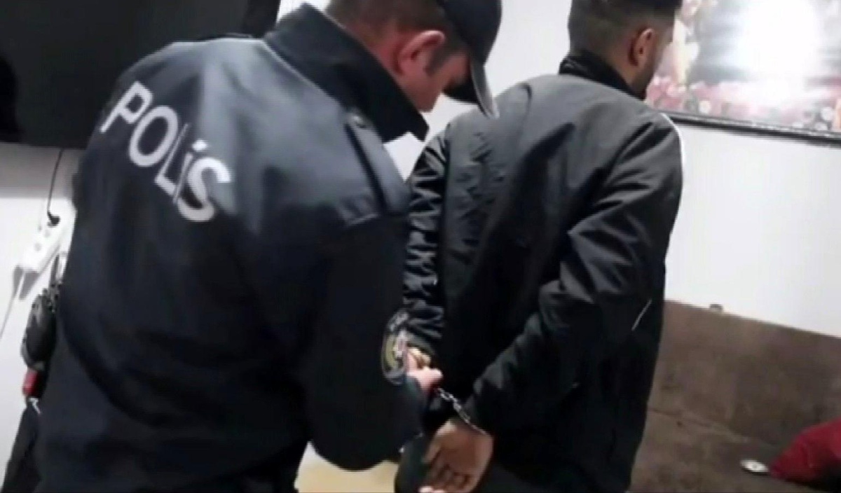 Kayseri\'de yapılan uygulamalarda 10 aranan şahıs yakalandı, 20 sürücüye ceza yazıldı