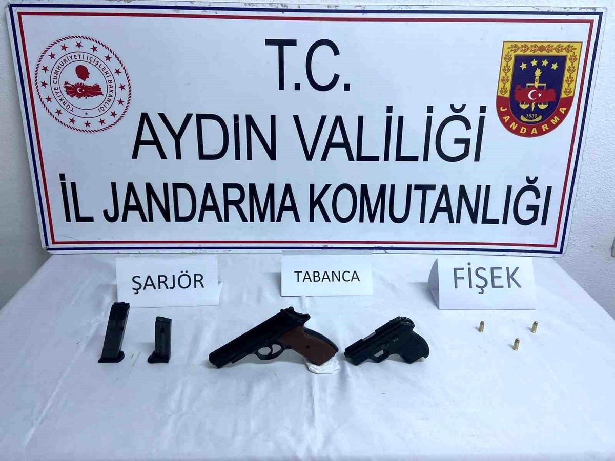 Aydın\'da Ruhsatsız Tabanca Operasyonu: 2 Tabanca ve Fişek Ele Geçirildi