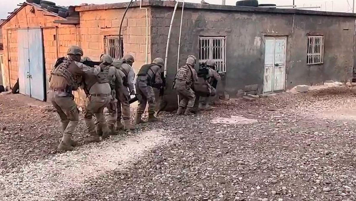 Şanlıurfa\'da Silah Kaçakçılarına Operasyon: 5 Gözaltı