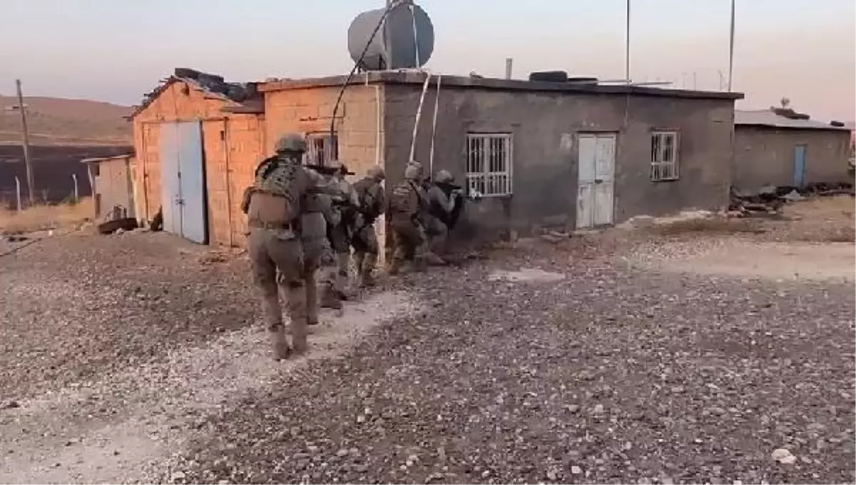 Şanlıurfa'da Silah Kaçakçılığı Operasyonu: 5 Şüpheli Gözaltına Alındı