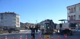 Şarkışla'da Altyapı ve Asfalt Çalışmaları Devam Ediyor