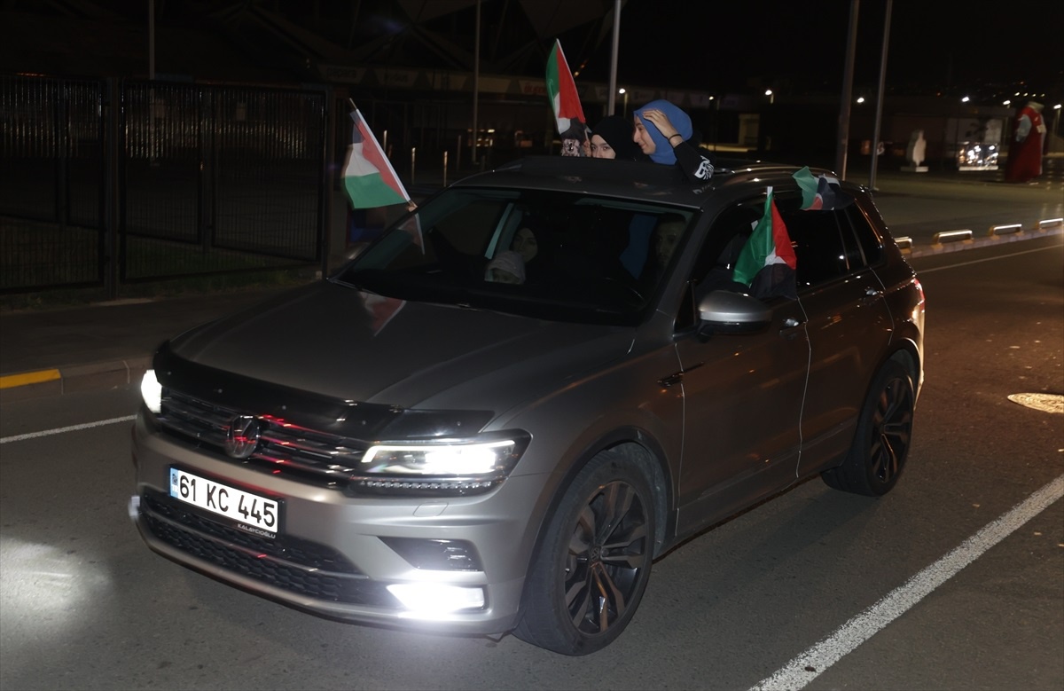 Trabzon\'da Filistin\'e Destek Gösterisi Düzenlendi