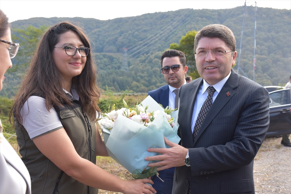 Adalet Bakanı Tunç, Amasra\'da Maden Şehitleri Hatıra Ormanı açılışında konuştu Açıklaması