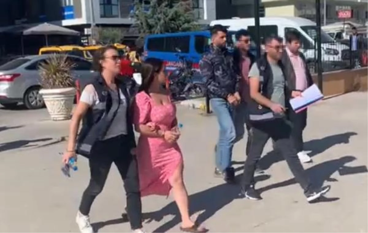 Edirne\'de Göçmen Kaçakçılığı Yapan Şahıslar Tutuklandı