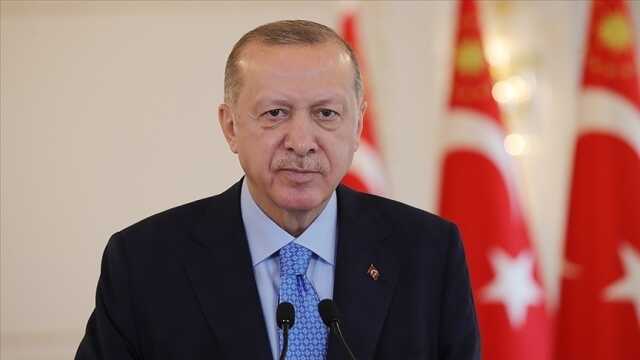 Cumhurbaşkanı Erdoğan: Önümüzdeki aylardan itibaren deprem konutlarının hak sahiplerine teslimine başlayacağız Cumhurbaşkanı Erdoğan: Önümüzdeki aylardan itibaren deprem konutlarının hak sahiplerine teslimine başlayacağız