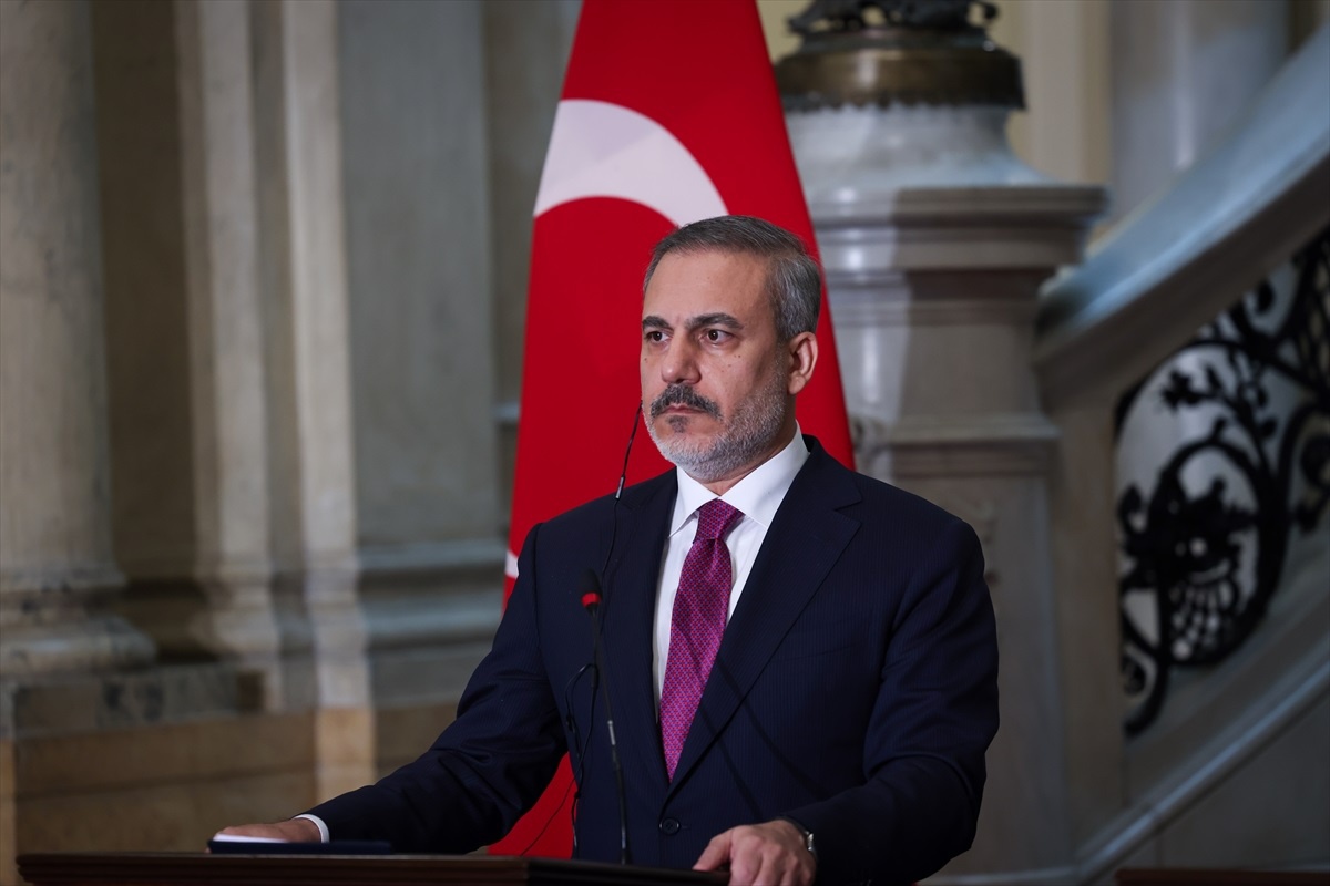 Dışişleri Bakanı Hakan Fidan, "İsrail\'i uluslararası hukuka bağı kalmaya davet ediyoruz" dedi