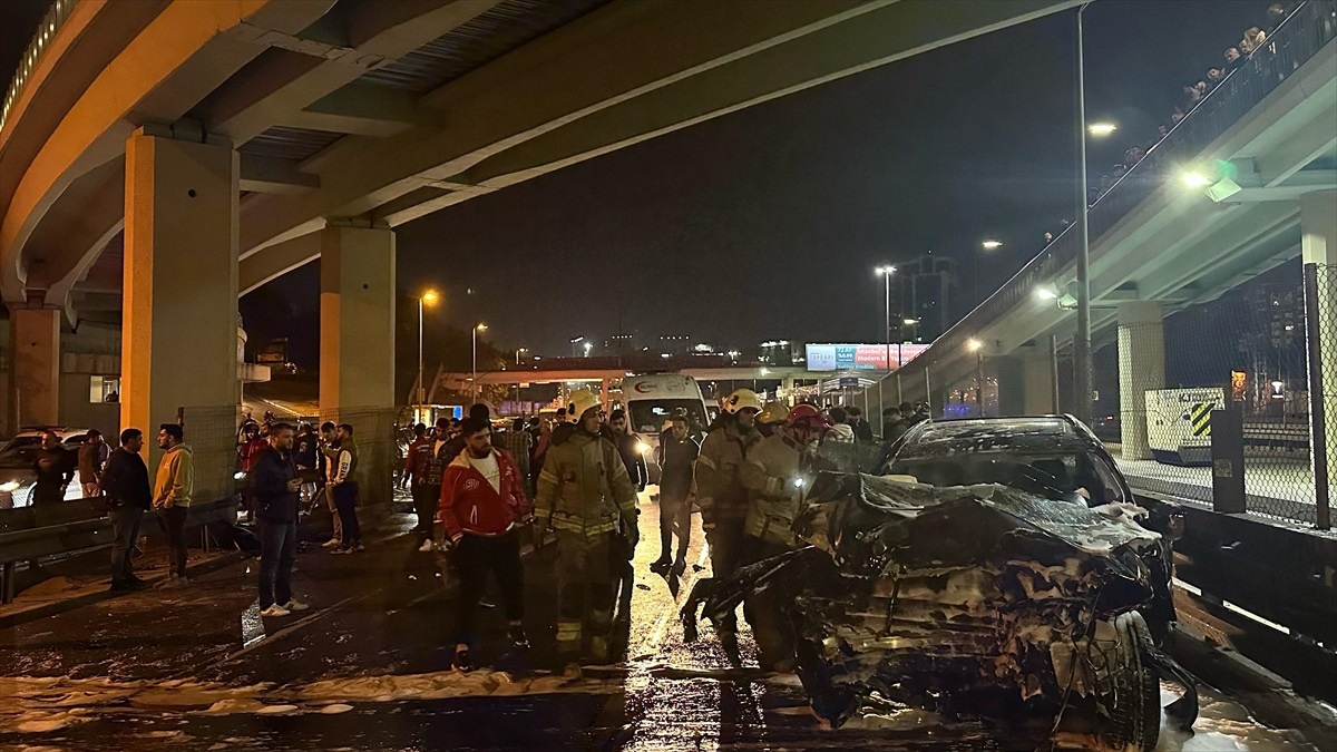 E-5 Kara Yolunda Trafik Kazası: 1 Ölü, 3 Ağır Yaralı