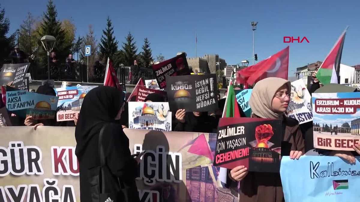 Erzurum'da İsrail-Filistin çatışmasında hayatını kaybedenler için gıyabi cenaze namazı kılındı