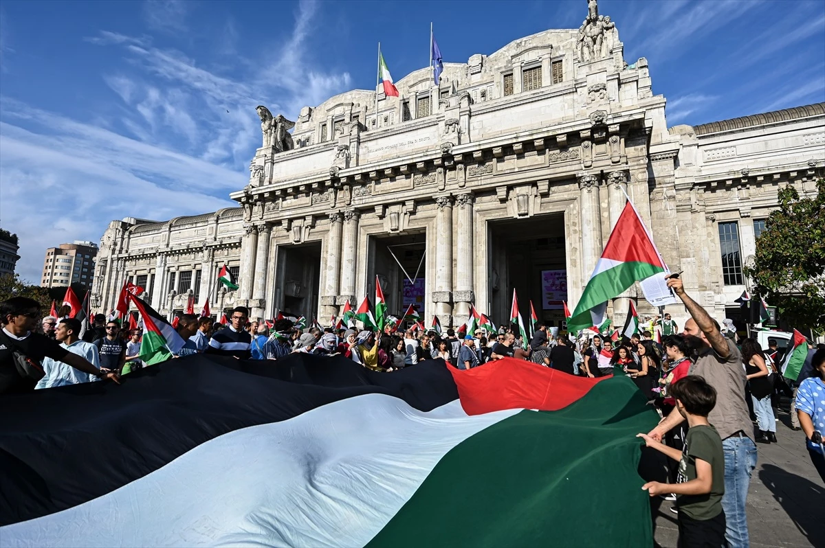 İtalya ve Malta\'da Filistin\'e Destek ve Dayanışma Gösterisi