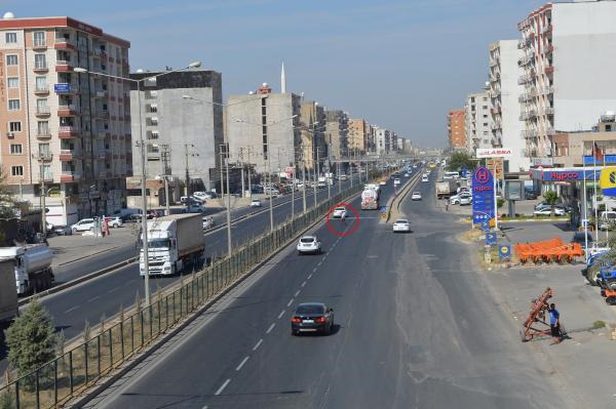İpekyolu\'nda Üst Geçit Kullanımı Az, Ölümlü Kazalar Devam Ediyor