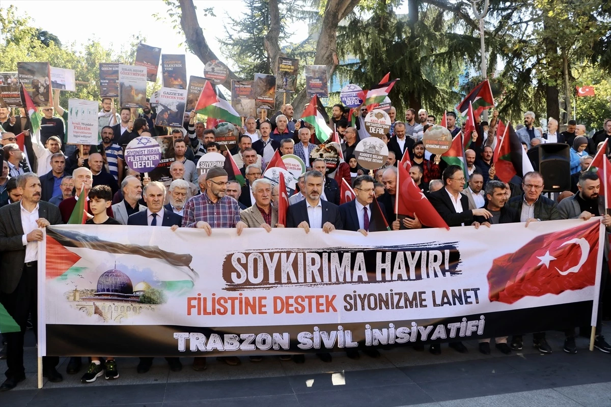 Trabzon\'da Filistin\'e Destek Gösterisi