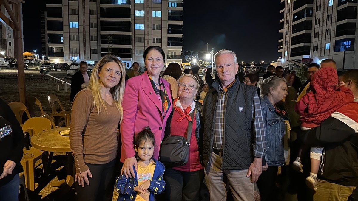 AK Parti Edirne İl Başkanı Belgin İba, Barutluk Mahallesi'ni ziyaret etti