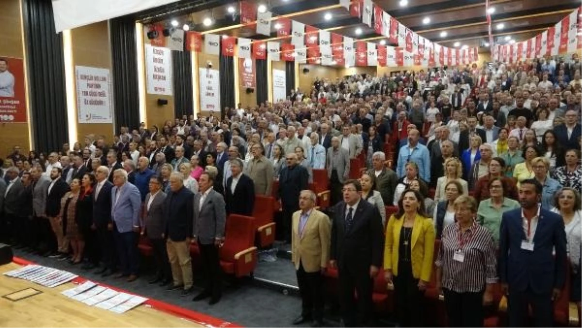 CHP Çanakkale İl Kongresi\'nde Levent Gürbüz il başkanı seçildi