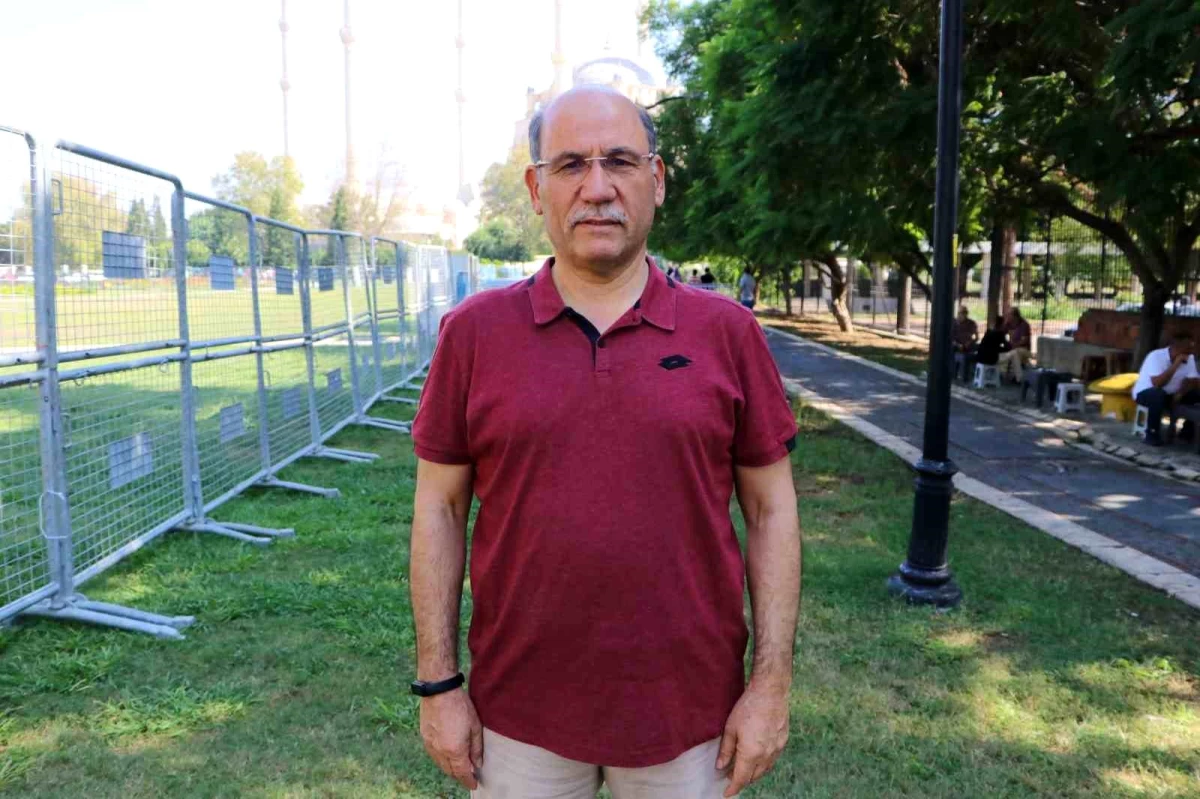 Adana\'da Okulu Basıp Öğretmenlerin Darp Edilmesi