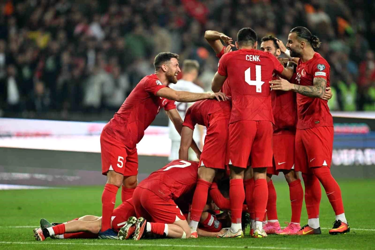 Türkiye, Letonya\'yı 4-0 mağlup ederek EURO 2024\'e katılmayı garantiledi