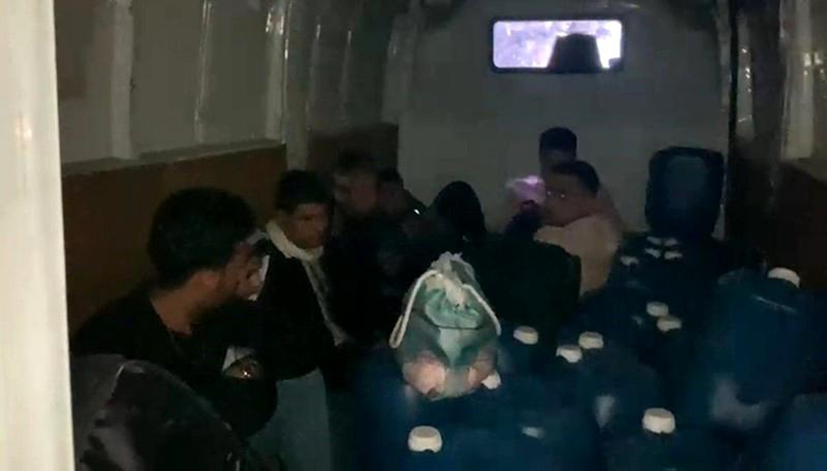Çanakkale\'de 8 Suriyeli kaçak göçmen yakalandı