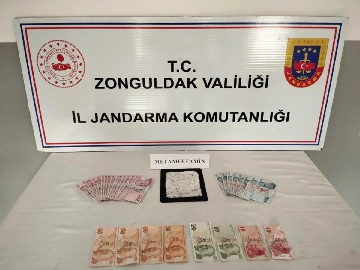 Zonguldak\'ta Uyuşturucu Operasyonunda Ele Geçirilen Madde ve Tutuklanan Şüpheli