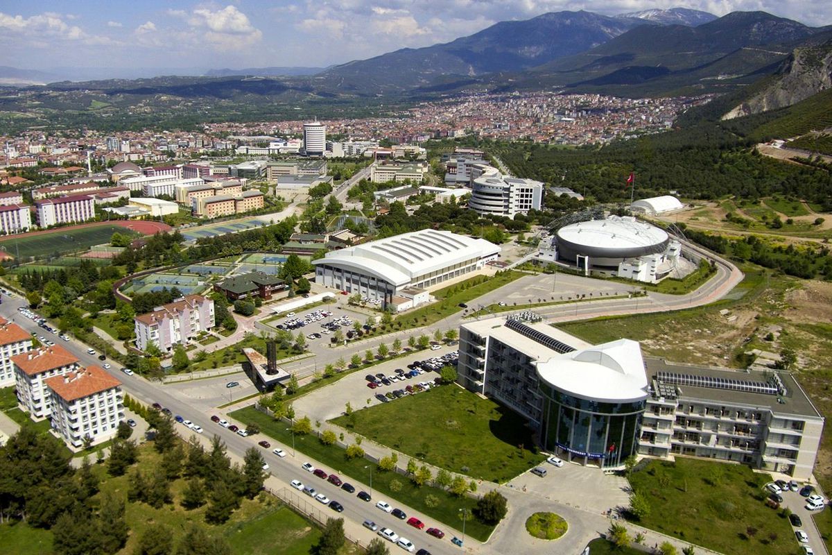 Kastamonu Üniversitesi İsrail\'in Gazze\'ye yönelik saldırılarına tepki gösterdi