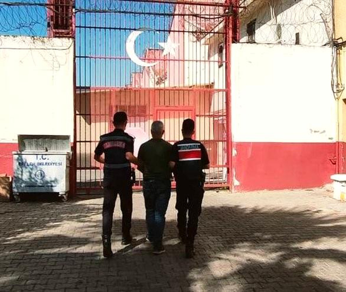 Aydın\'da 12 Yıl Hapis Cezası ile Aranan Şahıs Yakalandı