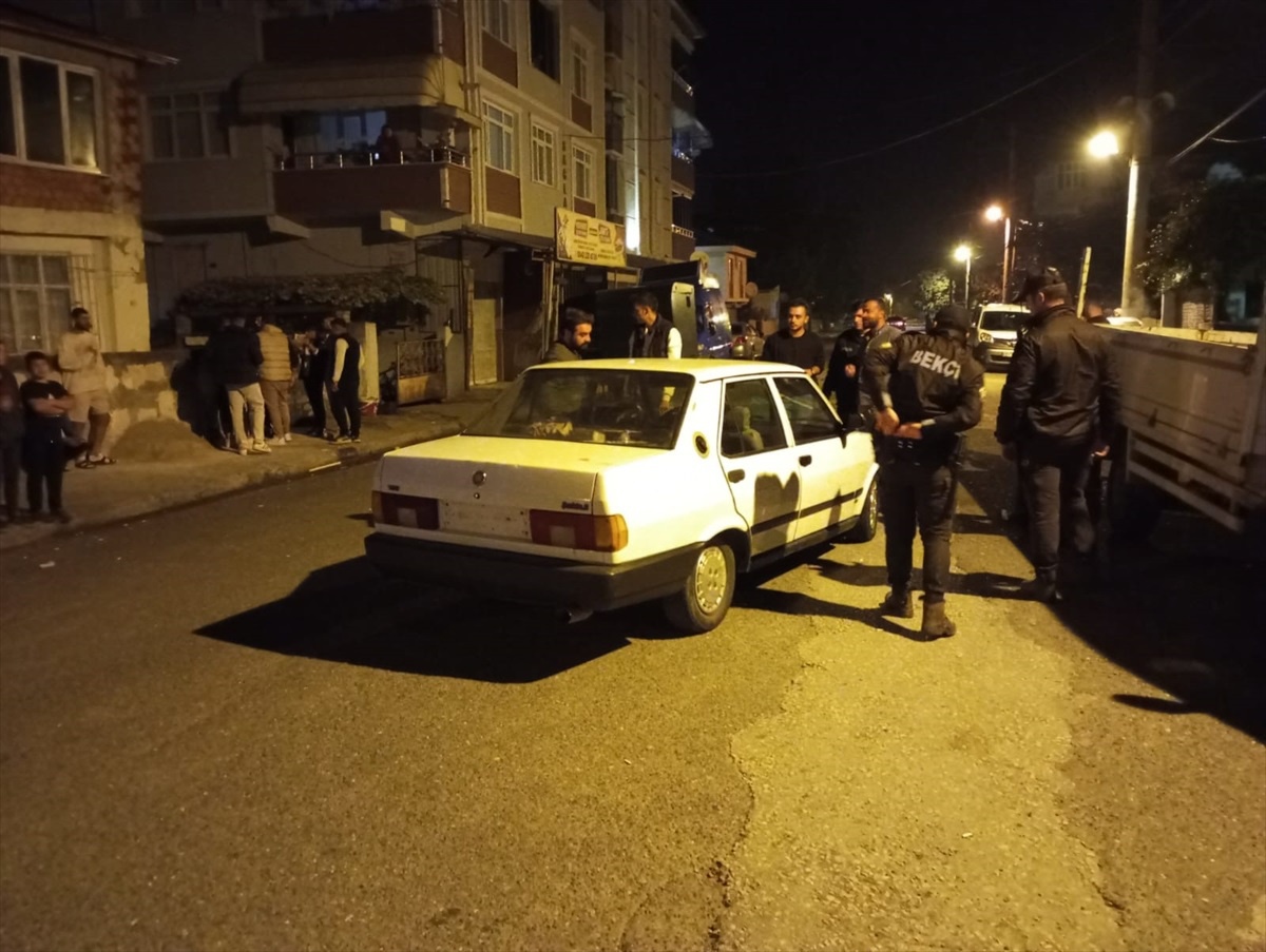 Samsun\'da bıçaklı saldırı: Bir kişi yaralandı