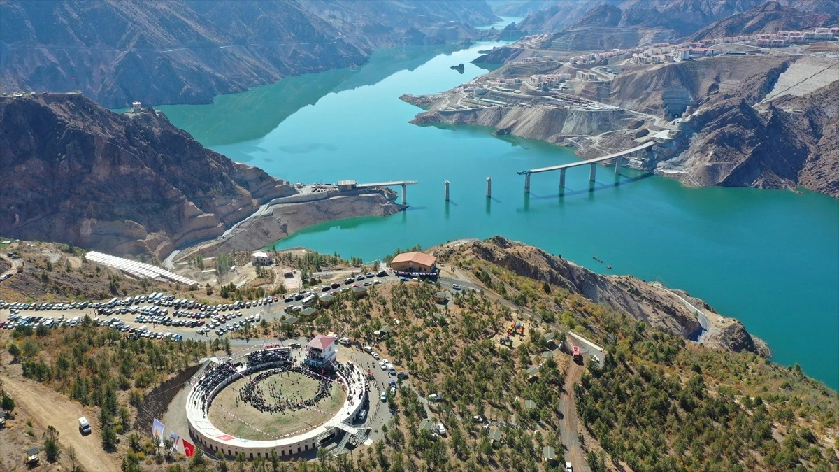 Artvin Yusufeli\'de düzenlenen 73. Geleneksel Karakucak Güreşleri sona erdi