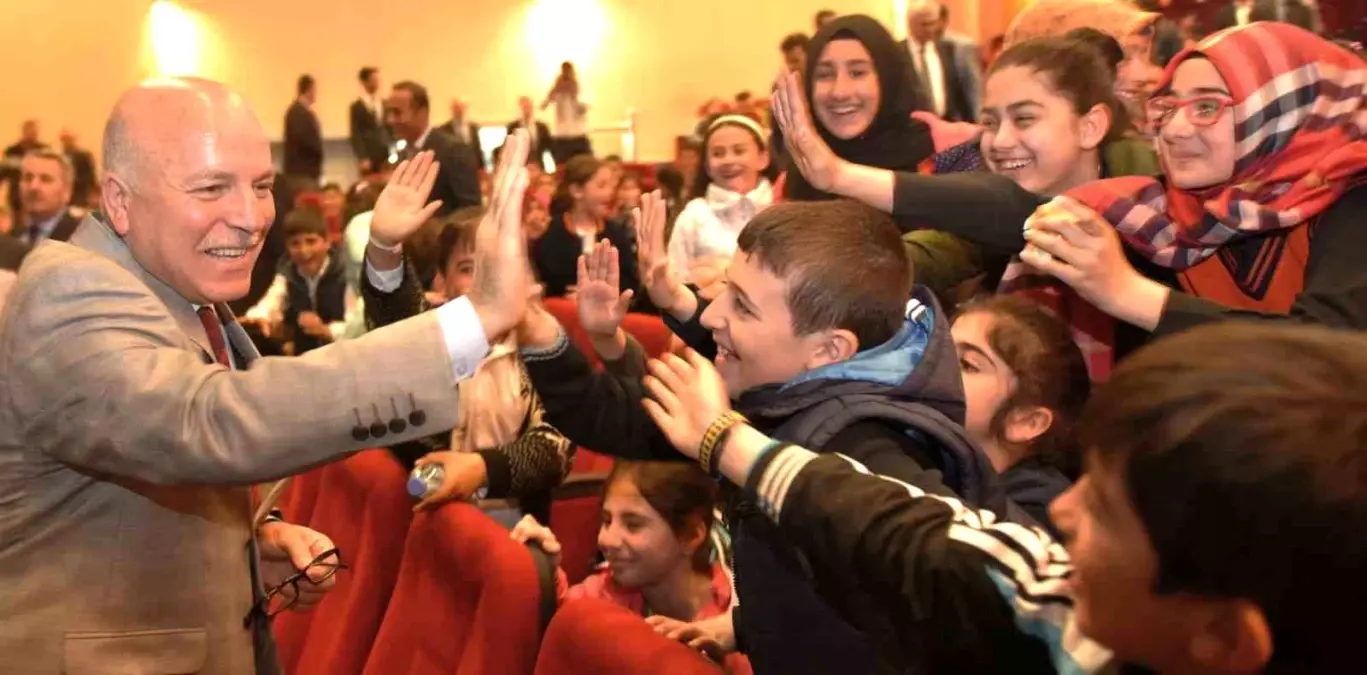 Başkan Sekmen, Erzurum\'un çehresini değiştirdi