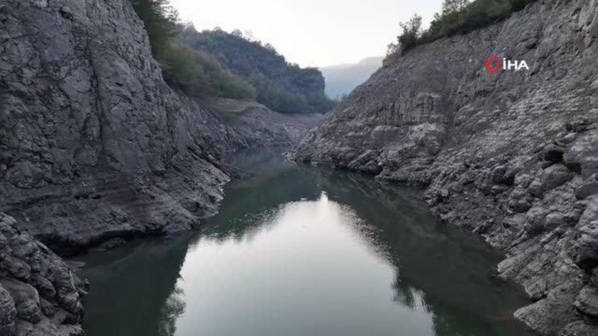 Beklenen yağışların gelmemesi Yuvacık Barajı'ndaki su seviyesini düşürdü