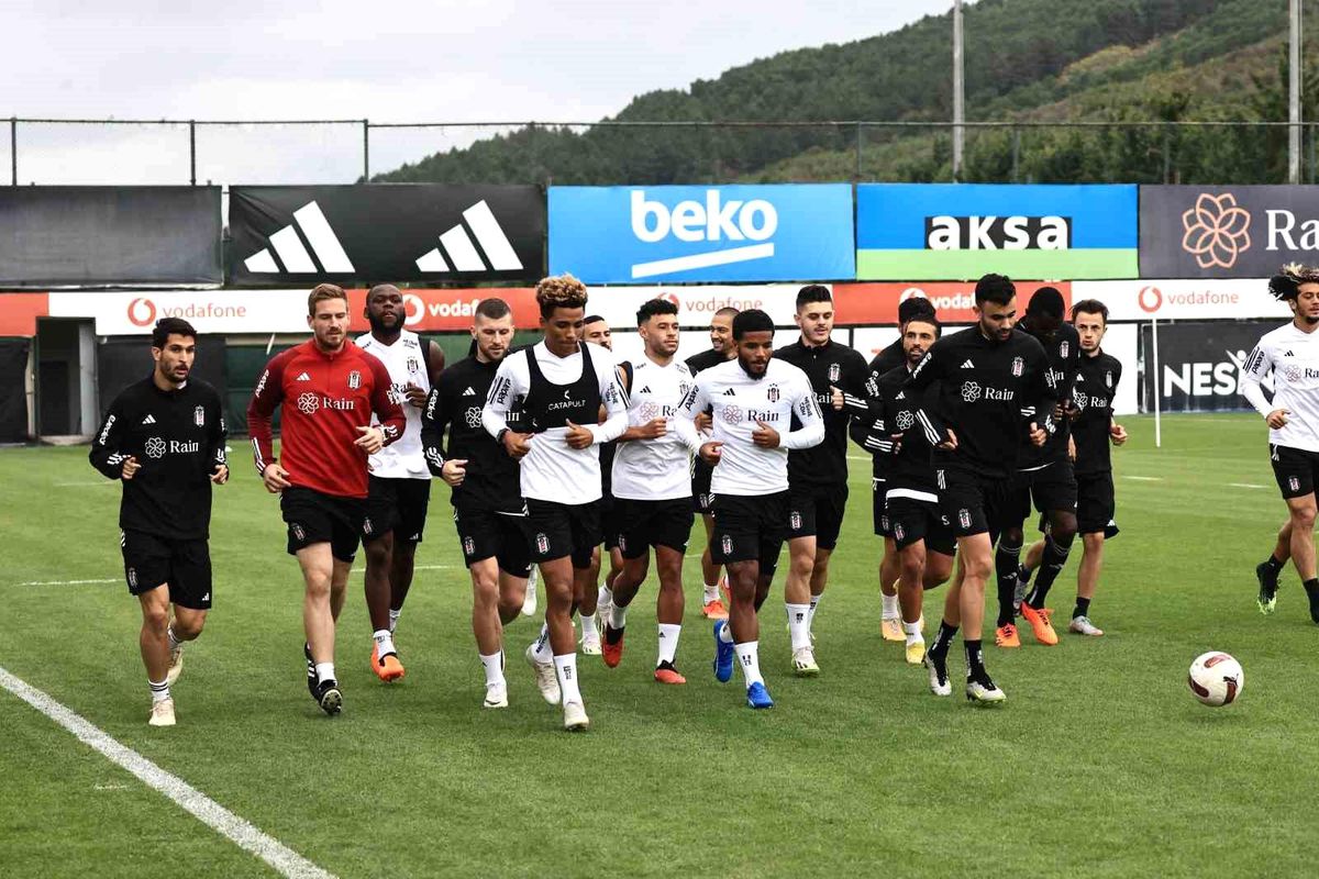 Beşiktaş, Galatasaray maçı hazırlıklarına devam ediyor