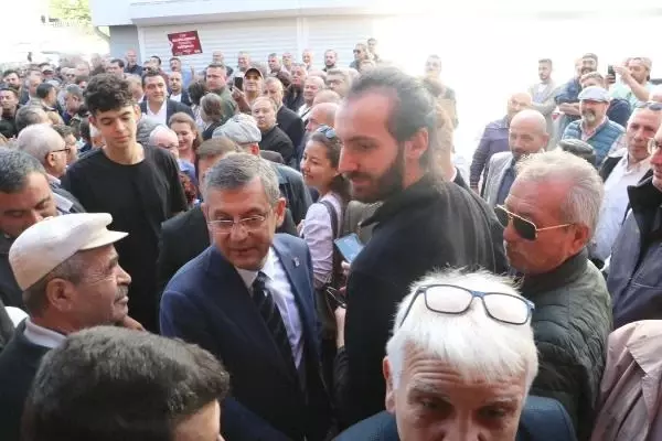 CHP'li Özel: Kapı önüne koymaları değil; babaevinin kapılarını açmayı vadediyorum