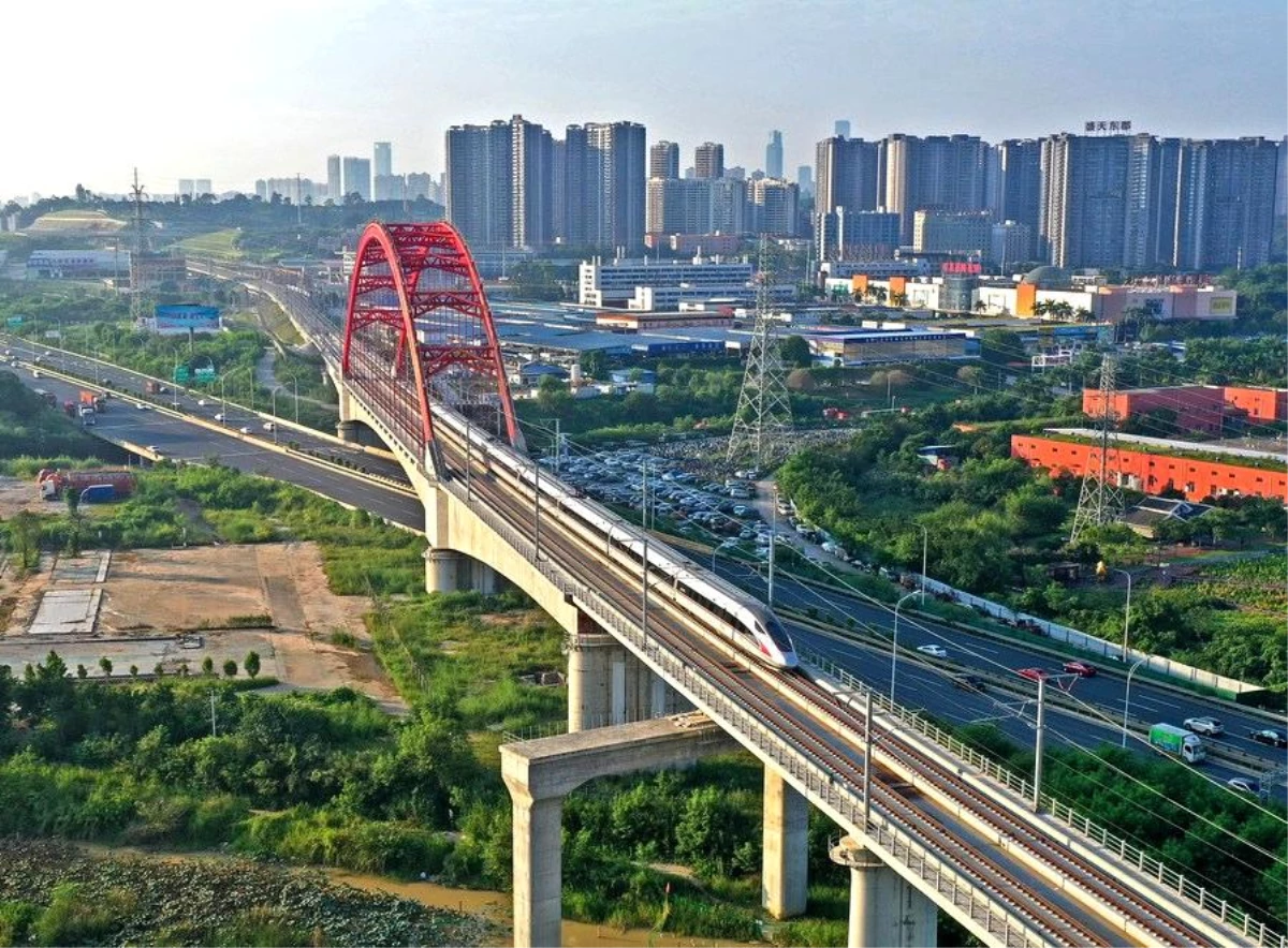 Çin\'de 2023 Yılında 1.402 Kilometre Yeni Demiryolu Hattı Faaliyete Geçti
