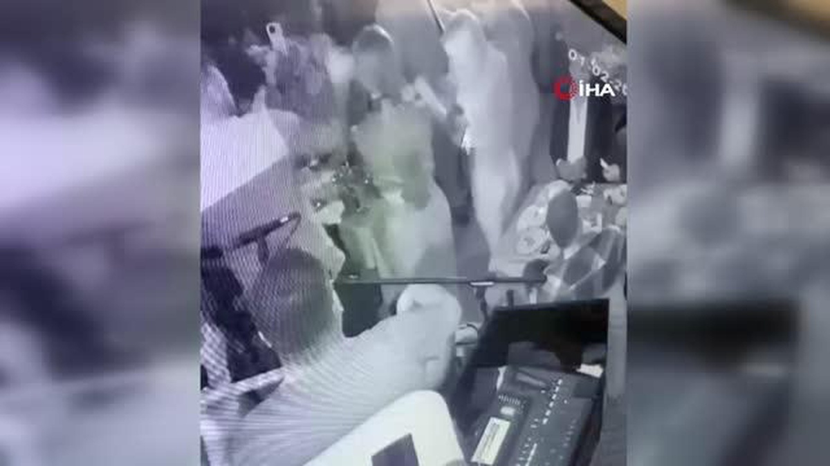 Esenler\'de Polis Aracına Çarparak 1 Kişinin Ölümüne Neden Olan Sanık Alkol Almış