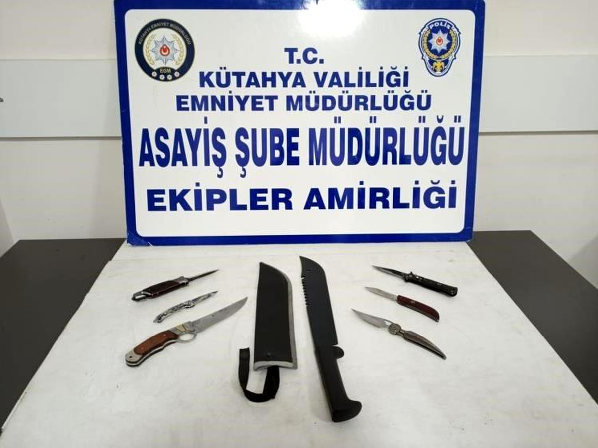Kütahya\'da Asayiş Şube Müdürlüğü ve Çarşı Mahalle Bekçileri ile \'Dar Bölge\' uygulaması yapıldı