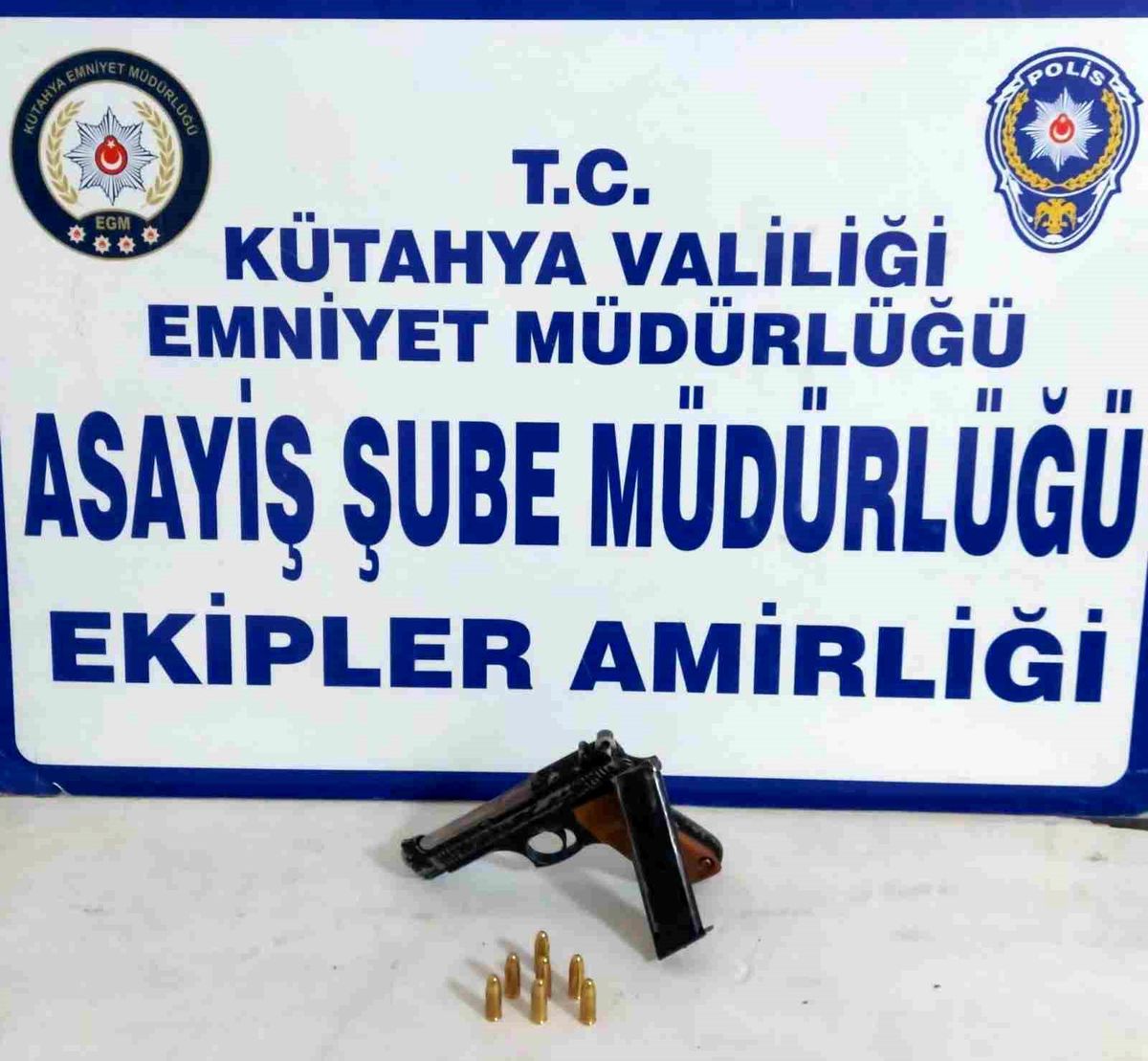 Kütahya\'da Yaya Devriye Ekipleri GBT Kontrolü Yaptı