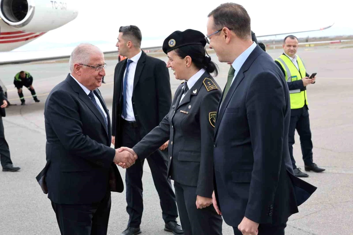 Milli Savunma Bakanı Yaşar Güler Kosova\'ya resmi ziyaret gerçekleştirdi